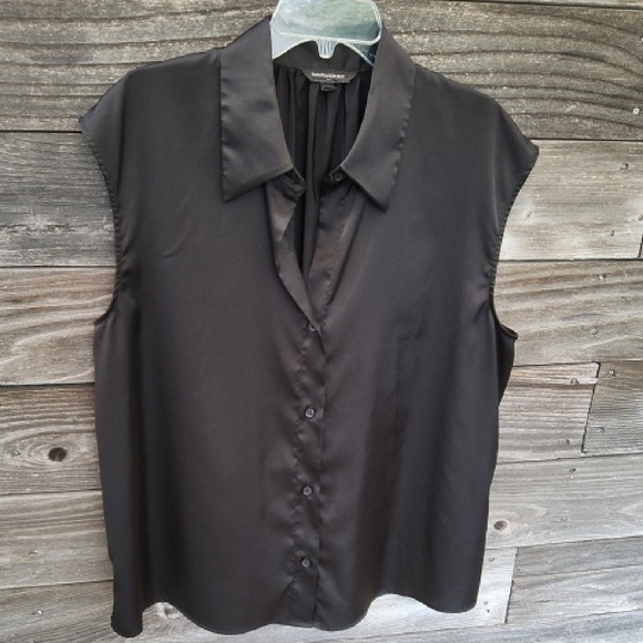 Banana Republic Factory Black Sleeveless Blouse - Picture 1 of 8